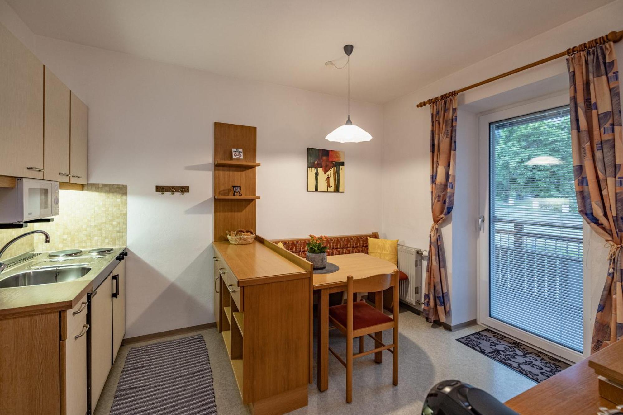 Gaestehaus Eder Tropolach Room photo